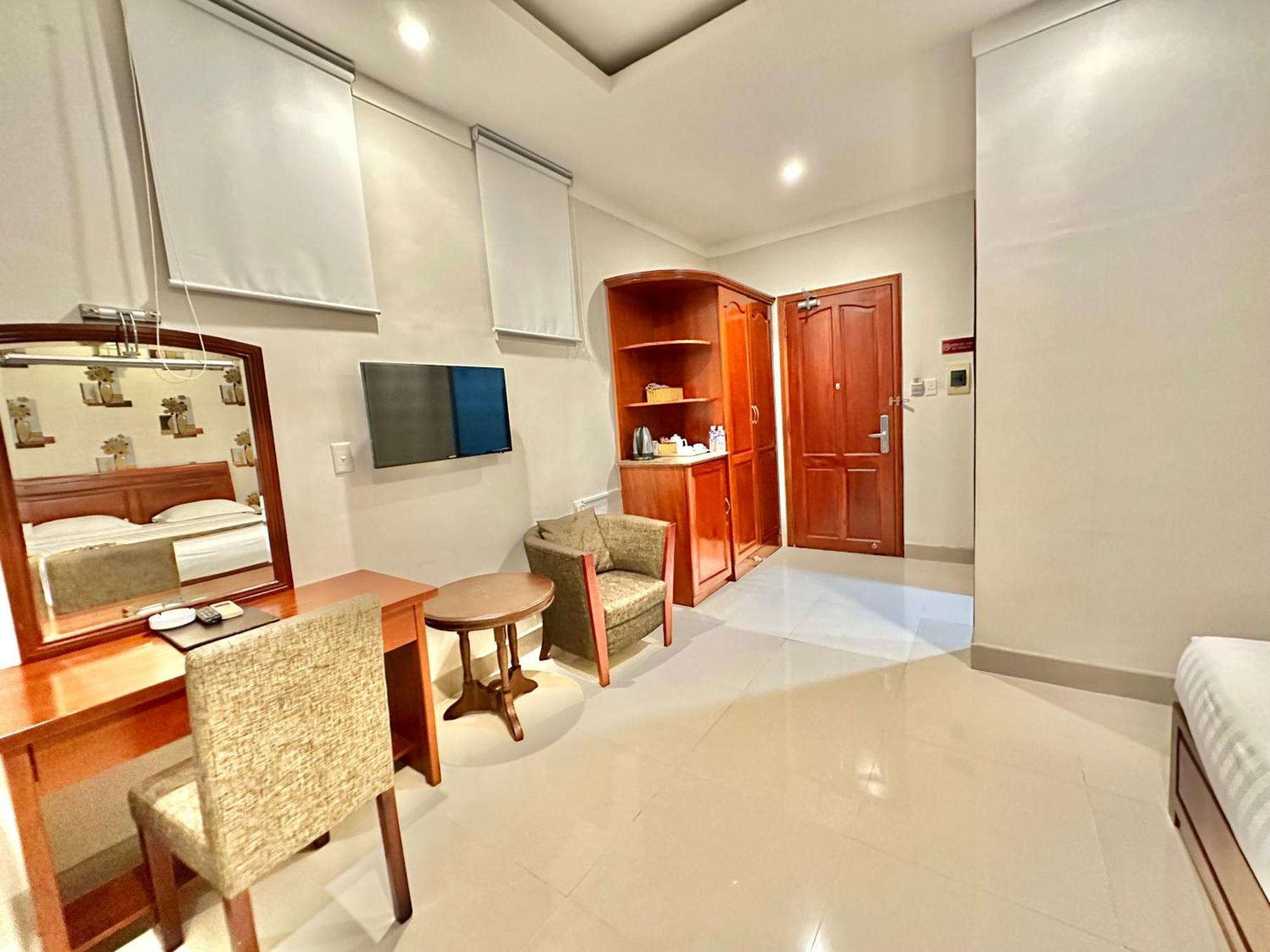 ลอง เบา โช โฮเทล Hotel Thu Dau Mot ภายนอก รูปภาพ